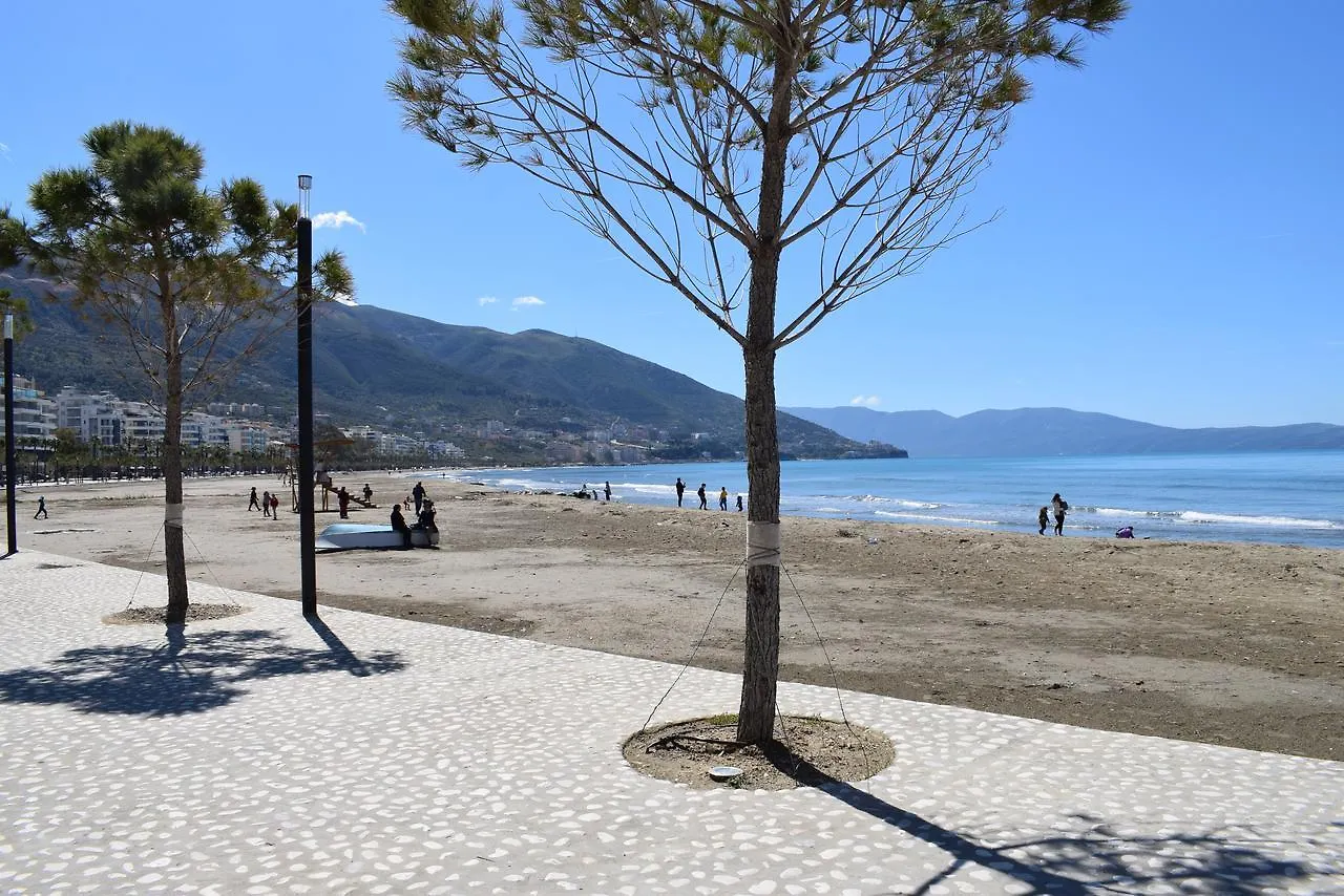 Elin Apartment - 085 Vlore 0*,